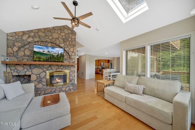 310 Cove Ridge Lane, Butler, TN 37640