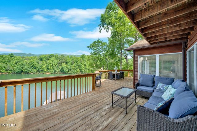 310 Cove Ridge Lane, Butler, TN 37640