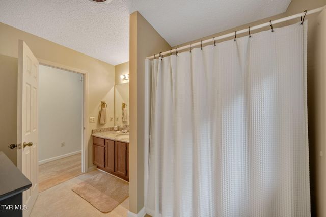 310 Cove Ridge Lane, Butler, TN 37640