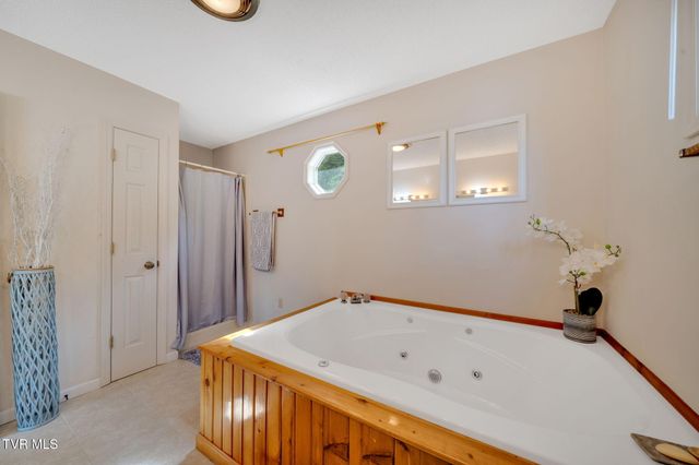 310 Cove Ridge Lane, Butler, TN 37640