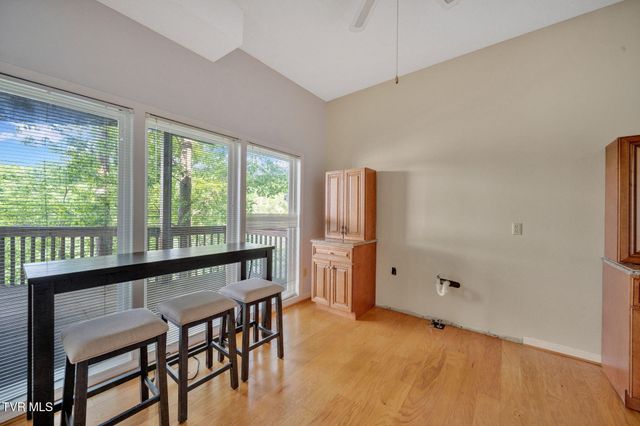 310 Cove Ridge Lane, Butler, TN 37640