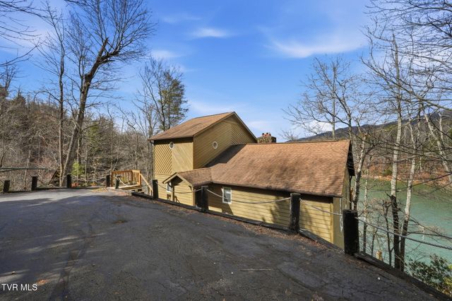 310 Cove Ridge Lane, Butler, TN 37640