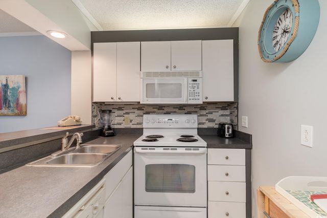 415 Ocean Creek Dr Apt 2280, Myrtle Beach, SC 29572