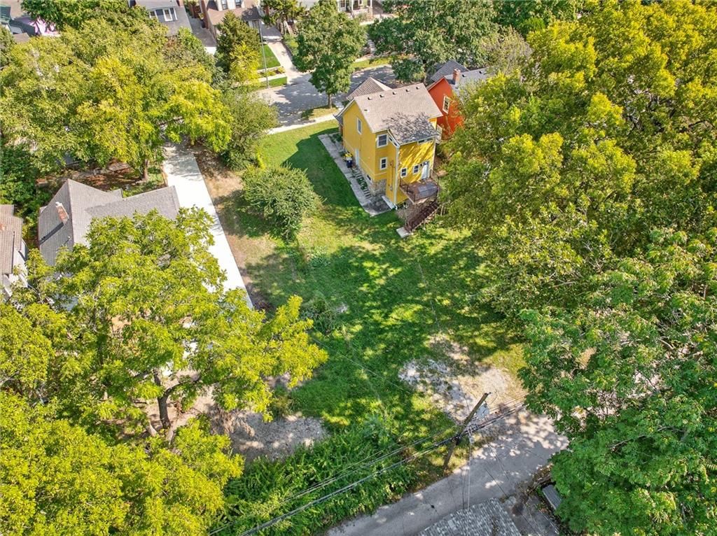 4112 Holmes Street, Kansas City, MO 64110