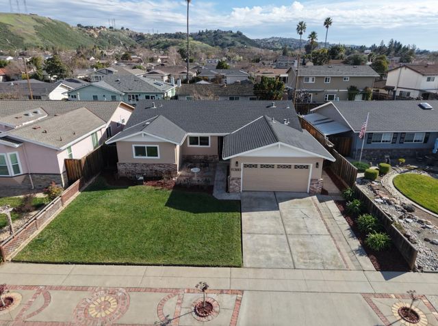 6380 Vegas Drive, San Jose, CA 95120