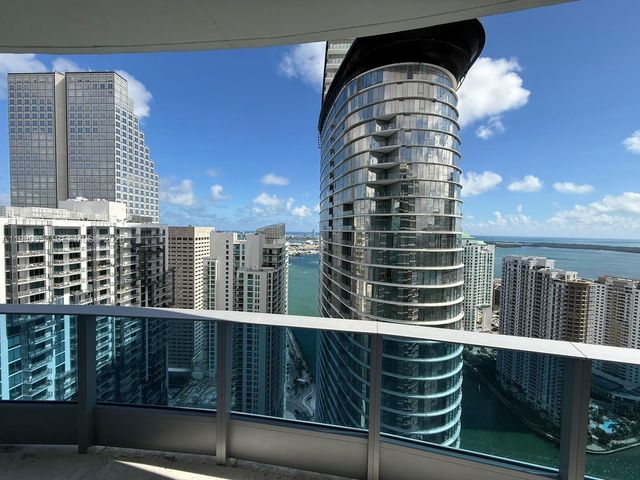 200 Biscayne Boulevard Way 4801, Miami, FL 33131