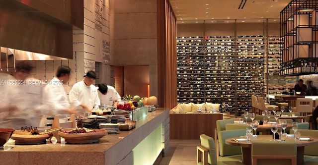 200 Biscayne Boulevard Way 4801, Miami, FL 33131