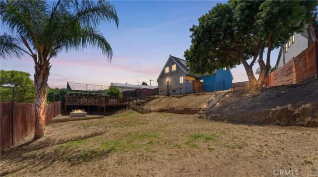1437 W I, Wilmington, CA 90744