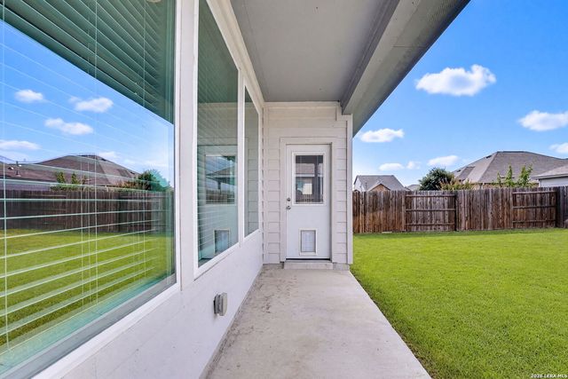 1917 Edelweiss Ave, New Braunfels, TX 78130