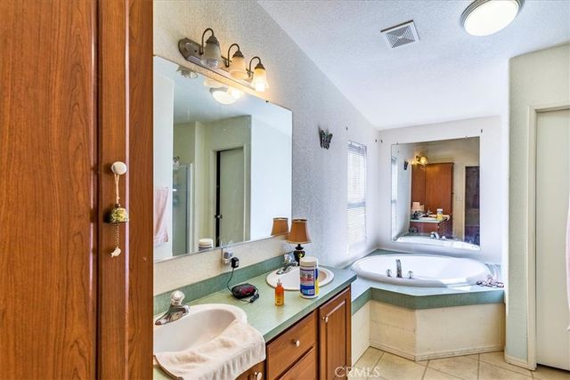 32600 State Highway 74, Hemet, CA 92545