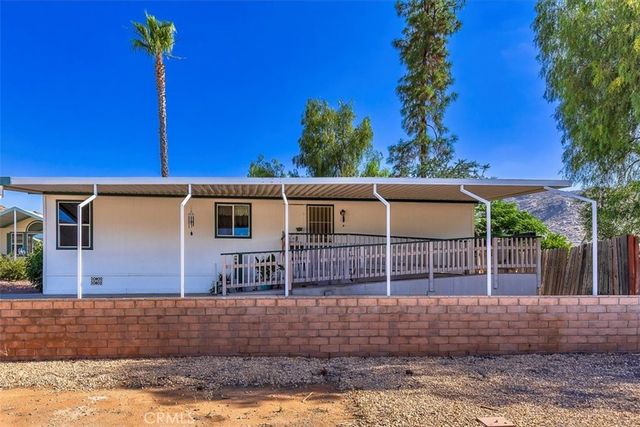 32600 State Highway 74, Hemet, CA 92545