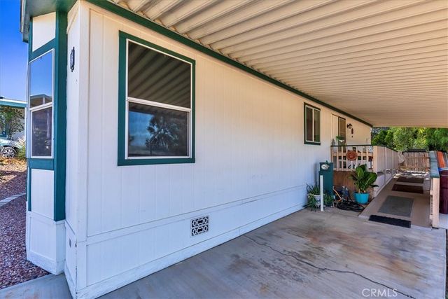 32600 State Highway 74, Hemet, CA 92545