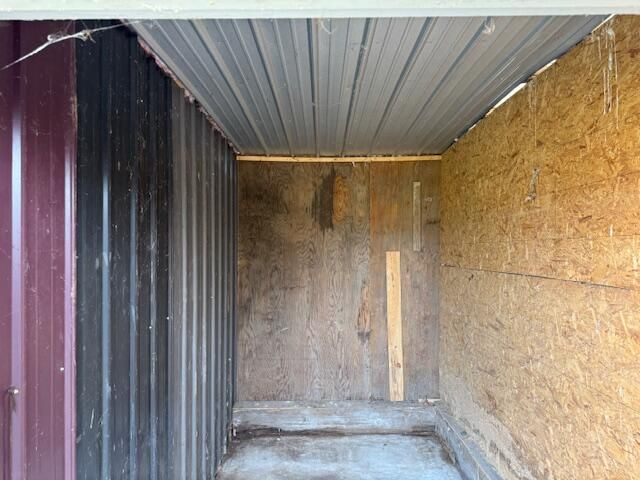 60 Farmington, Monticello, KY 42633