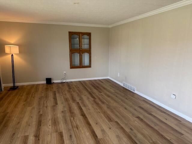 60 Farmington, Monticello, KY 42633