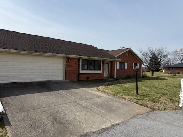 60 Farmington, Monticello, KY 42633