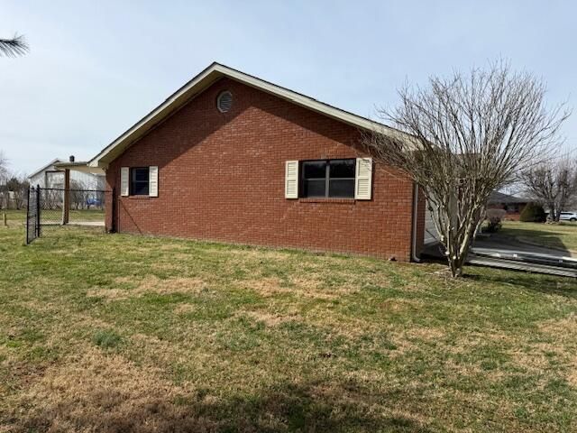 60 Farmington, Monticello, KY 42633