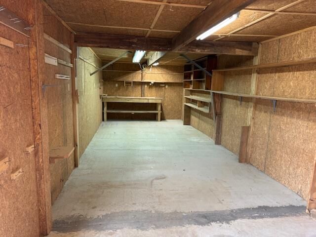 60 Farmington, Monticello, KY 42633