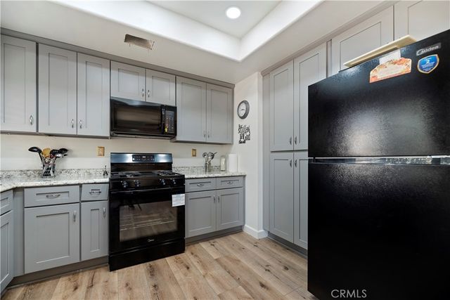 2300 El Grande, Hemet, CA 92545
