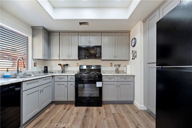 2300 El Grande, Hemet, CA 92545
