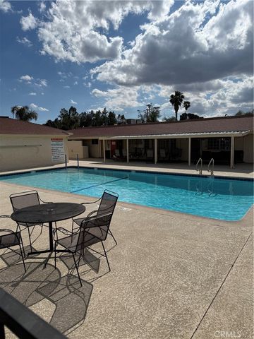 2300 El Grande, Hemet, CA 92545