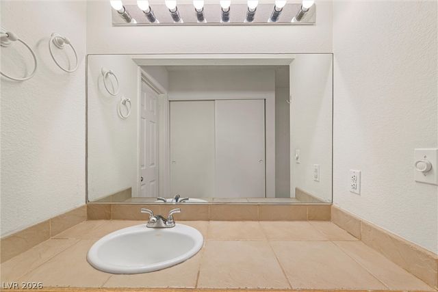 4915 STRAUSS, Las Vegas, NV 89146