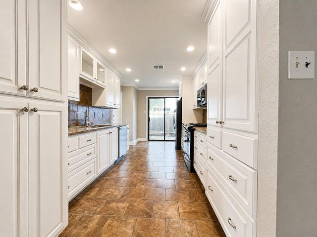 3603 Palomar LN, Austin, TX 78727