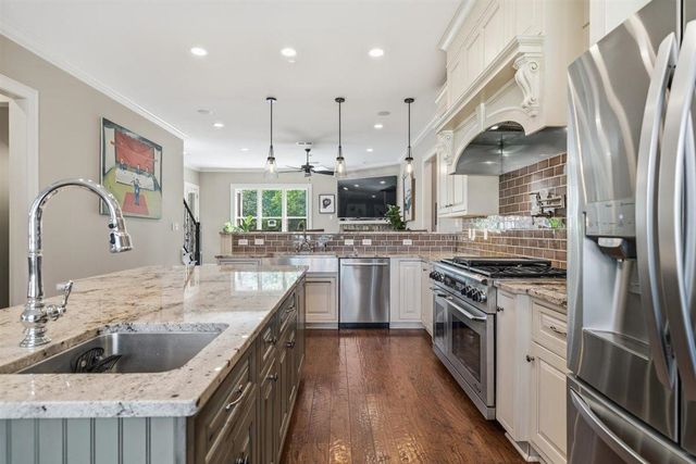 8995 TELLURIDE CV, Germantown, TN 38138