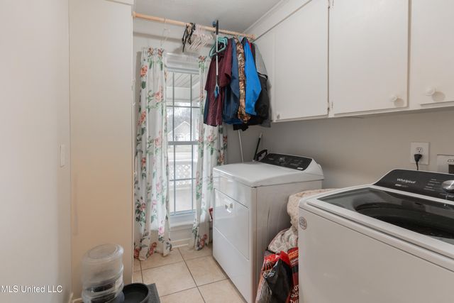 108 Pebble Lane, Clinton, MS 39056