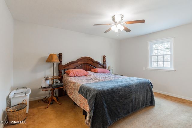 108 Pebble Lane, Clinton, MS 39056