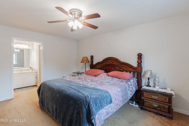 108 Pebble Lane, Clinton, MS 39056