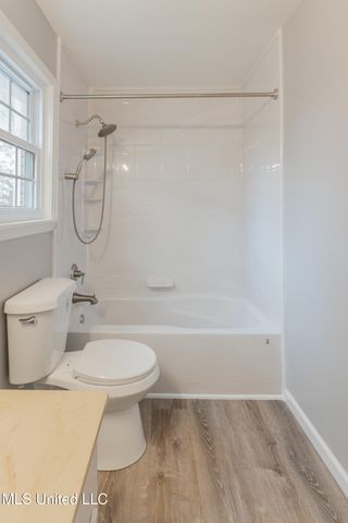 108 Pebble Lane, Clinton, MS 39056