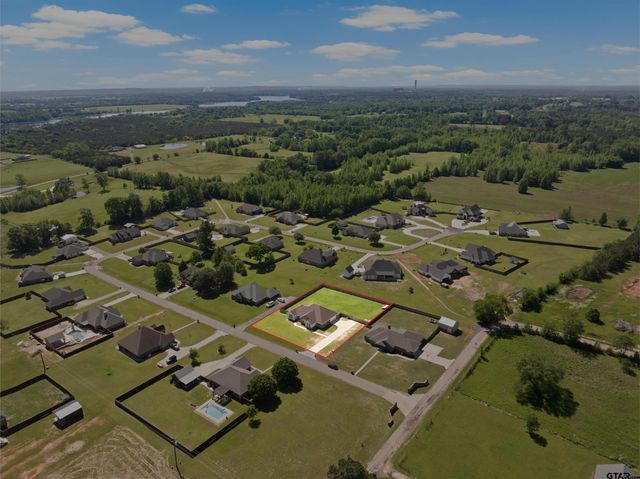 20 County Road 4742, Mt Pleasant, TX 75455