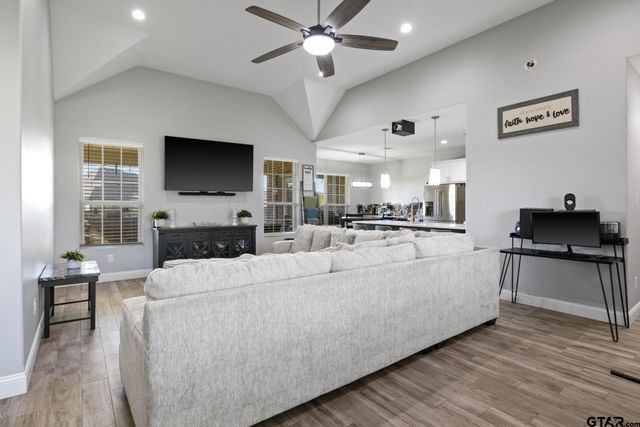 20 County Road 4742, Mt Pleasant, TX 75455