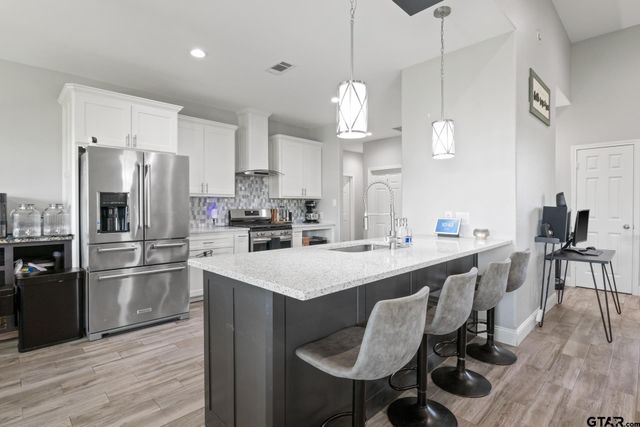 20 County Road 4742, Mt Pleasant, TX 75455