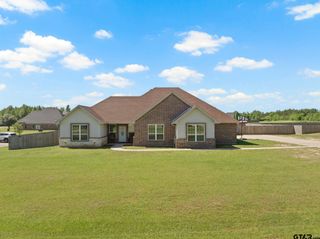 20 County Road 4742, Mt Pleasant, TX 75455
