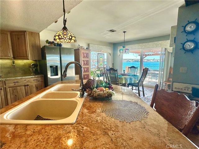 26576 Bluewater, Helendale, CA 92342