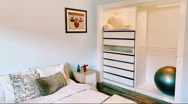 1530 Marine Avenue, Manhattan Beach, CA 90266