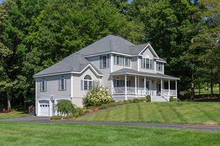 1 Mayfly Lane, Raymond, NH 03077