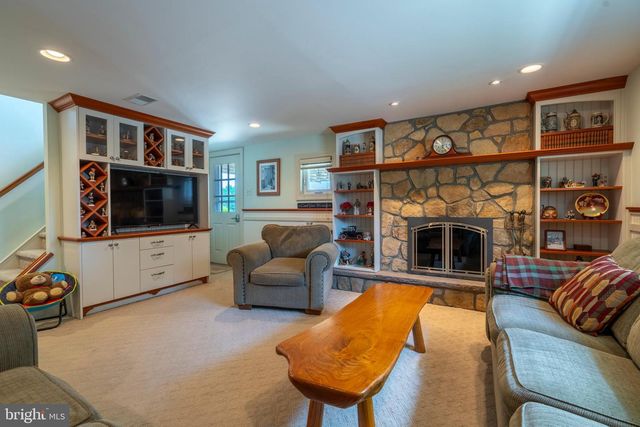 167 E VALLEY FORGE RD, King Of Prussia, PA 19406