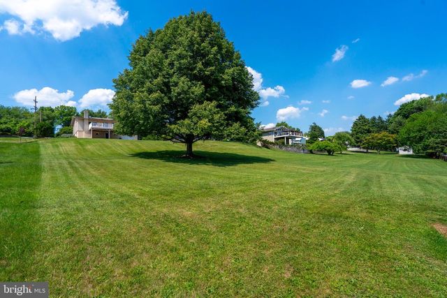 167 E VALLEY FORGE RD, King Of Prussia, PA 19406