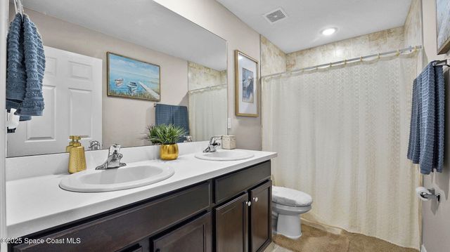 206 Wendover Road SW, Palm Bay, FL 32908