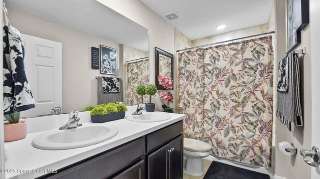 206 Wendover Road SW, Palm Bay, FL 32908