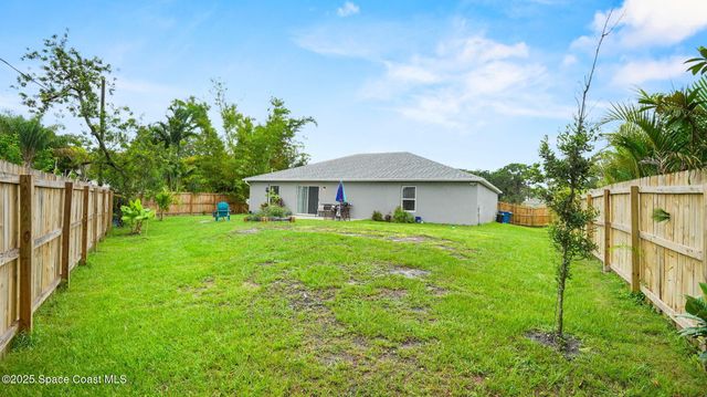 206 Wendover Road SW, Palm Bay, FL 32908