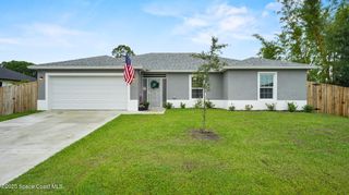 206 Wendover Road SW, Palm Bay, FL 32908