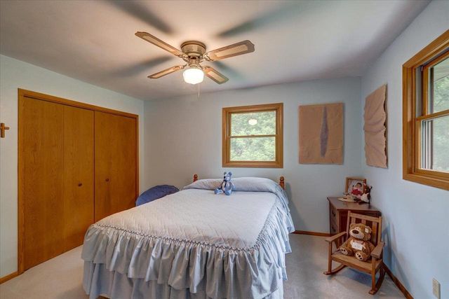 W6951 King Road, Poynette, WI 53955