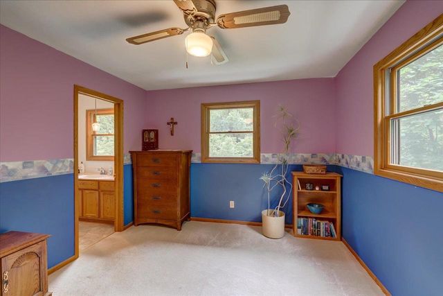 W6951 King Road, Poynette, WI 53955
