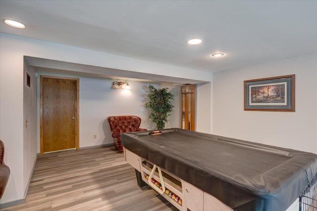 W6951 King Road, Poynette, WI 53955