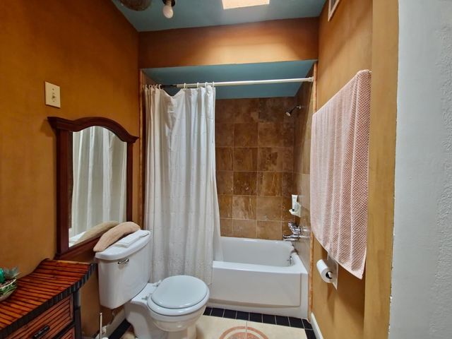 2727 Briarhurst Drive 25, Houston, TX 77057