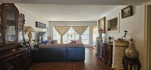 2727 Briarhurst Drive 25, Houston, TX 77057