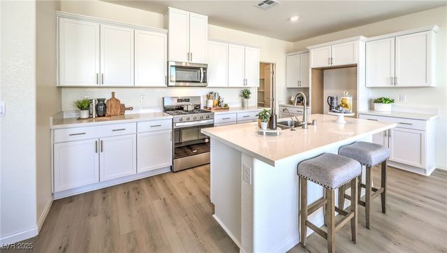 216 VEGAS VERDE Avenue LOT 5, North Las Vegas, NV 89031